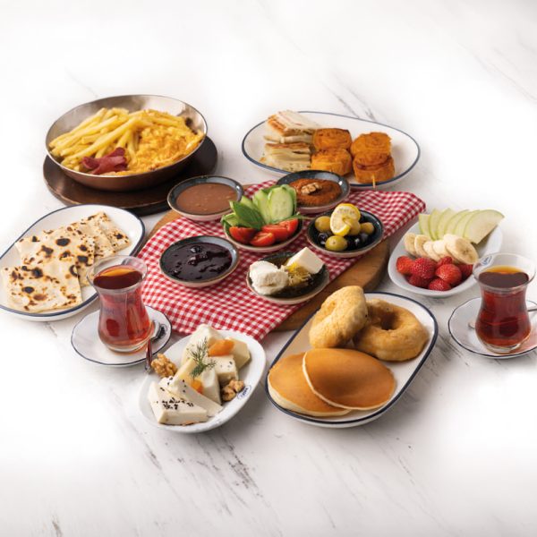 İki Kişilik: Geç Kahvaltı